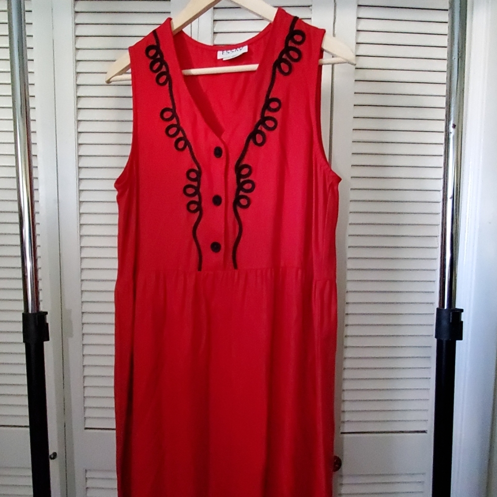 L Vintage Red and Black Dress